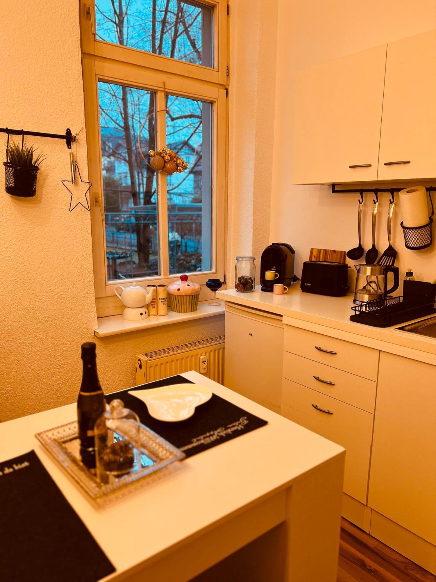 Charmante In Striesen - Frau Pie Appartement *