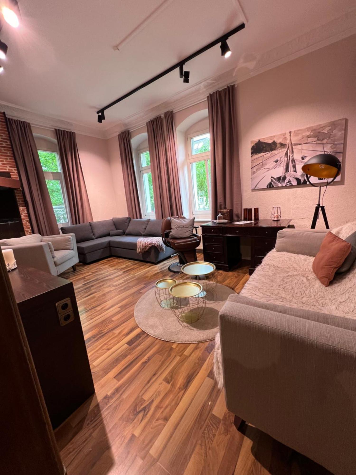Charmante In Striesen - Frau Pie Appartement